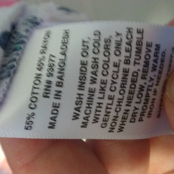 St. John's Bay women's size PL in beautiful floral print with v-neck drawstrings - Picture 7 of 7